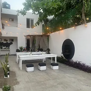  Guest house The